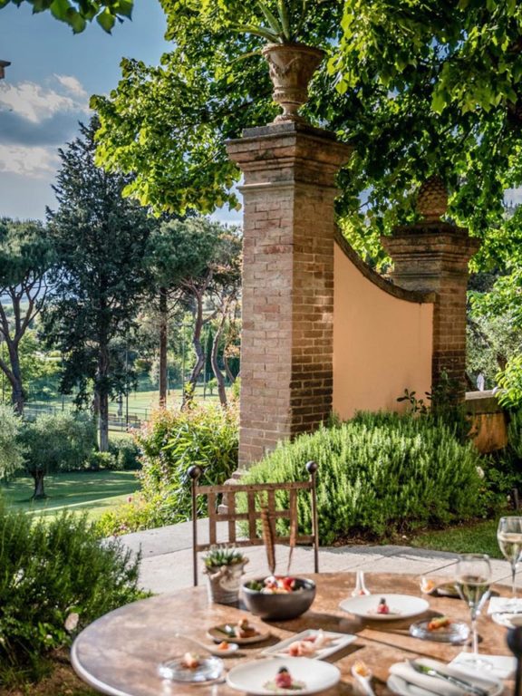 art food and wine in Tuscany