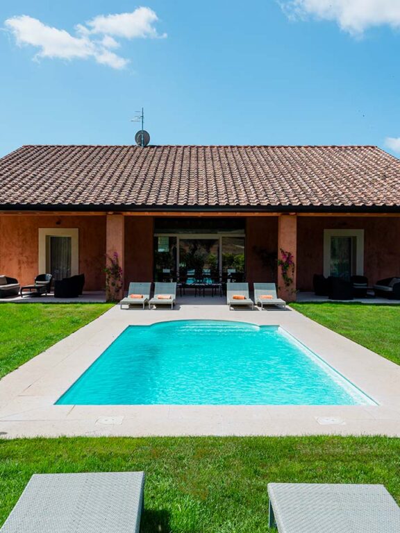 villa with private pool in tuscan maremma